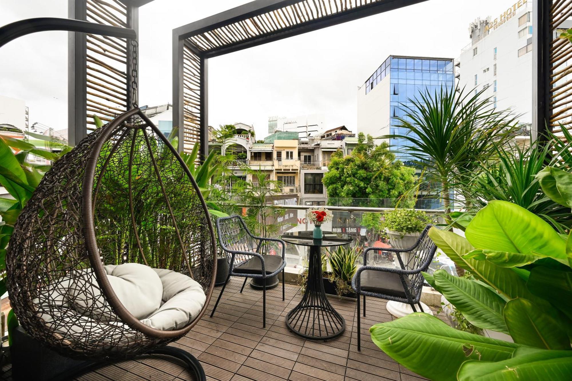 Cicilia City Hotel Saigon Center Ho Chi Minh City Exterior photo